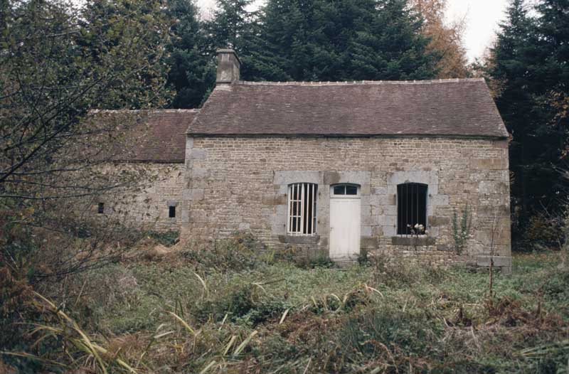 Logement d'ouvriers. Vue prise de l'ouest.