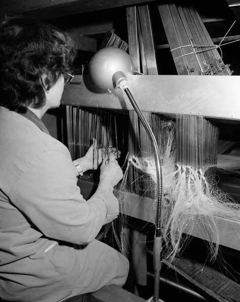 Tissage de fils plastique.