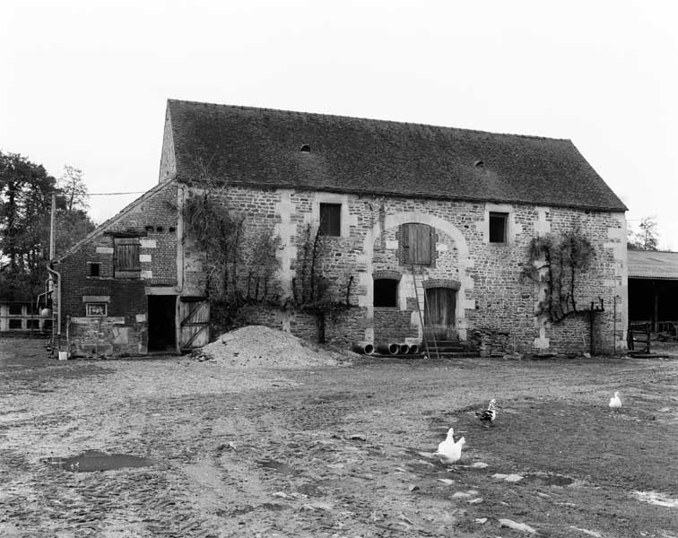 Piéce de stockage du charbon, actuellement remise, vue prise de l'est.