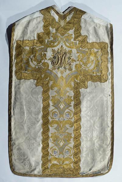 Chasuble (ornement blanc)