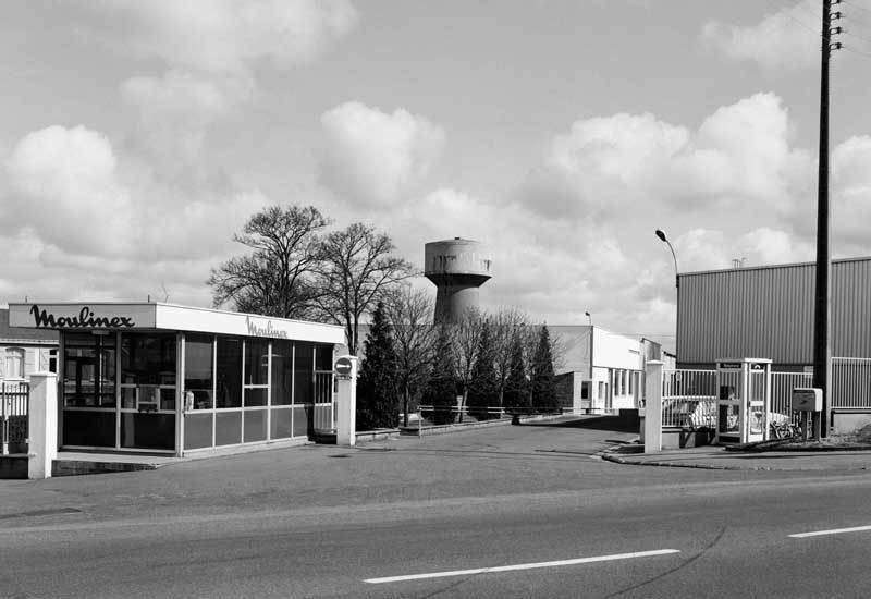 Entrée de l'usine, vue prise de l'ouest.