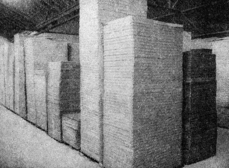 Magasin à papier.- Photographie, tirée de : IVe région économique, Basse-Normandie, études et travaux, 1959-1960, No62.