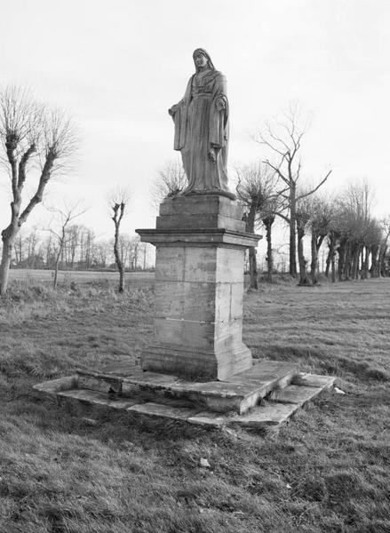 Statue : Immaculée Conception