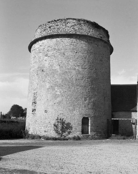 Colombier, côté cour.