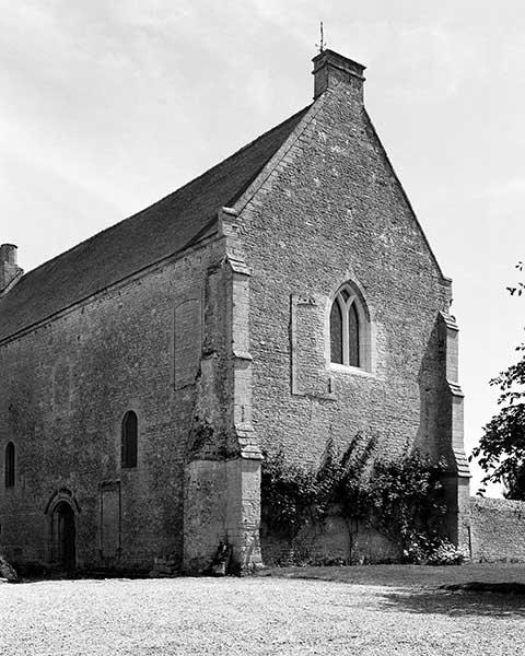 Logis abbatial, façades nord et ouest.