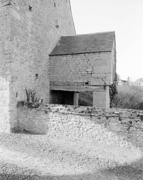 Logement du jardinier, four.