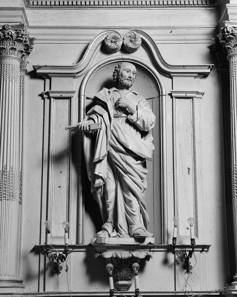 2 statues (d'applique, en pendant) : saint Pierre, saint Paul