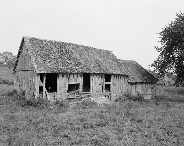 Charretterie-grange depuis le sud ouest.