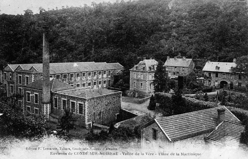 Environs de Consdé-sur-Noireau. Vallée de la Vère. Usine de la Martinique.- Carte postale, éd. F. Lemarois, début 20e siècle. (Collection particulière P. Coftier).