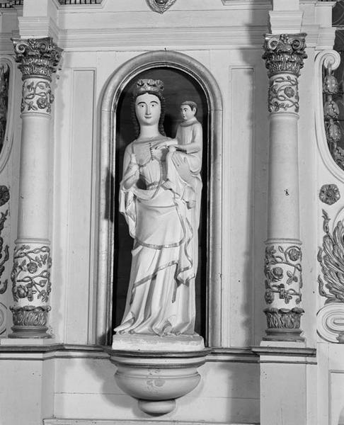 Statue : Vierge à l'Enfant