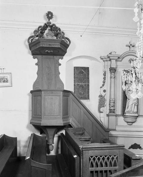 Chaire à prêcher