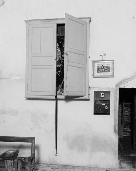 Armoire à bannières