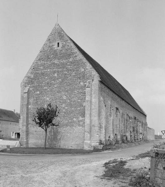 Grange aux dîmes, pignon sud-est.
