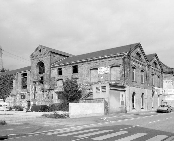 Magasin industriel. Elévations extérieures sud et est.