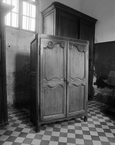 Armoire (3)