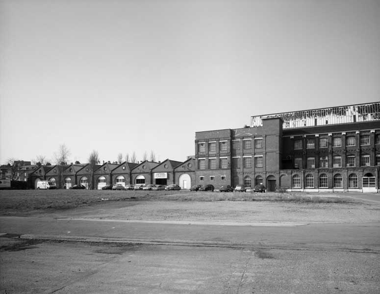 Filature de lin, puis usine de petit matériel électrique
