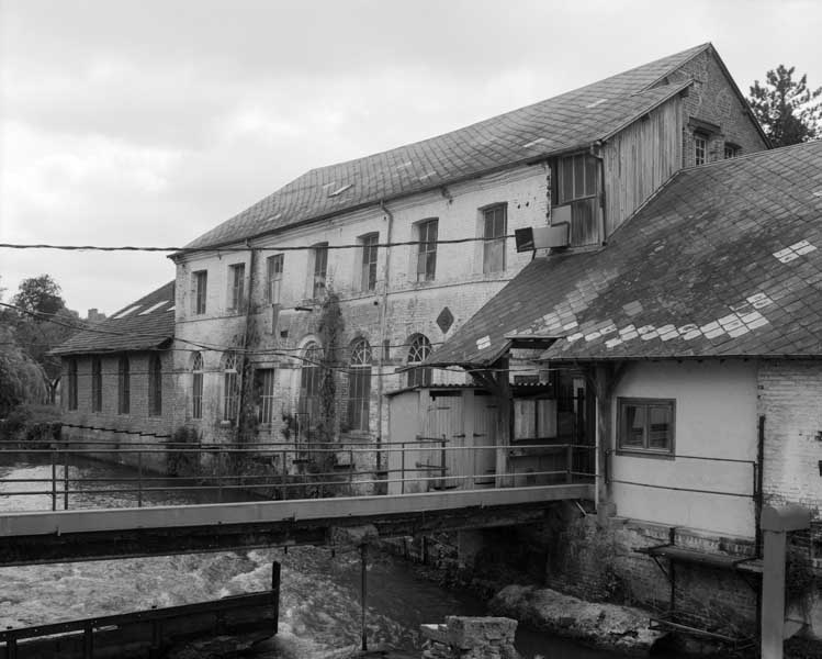 Atelier de fabrication. Elévations extérieures est, sur canal.