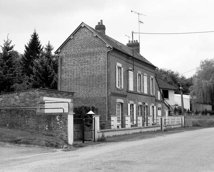 Logement d'ouvriers (1). Vue prise du sud-est.