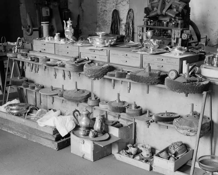 Tampons et polissoirs.