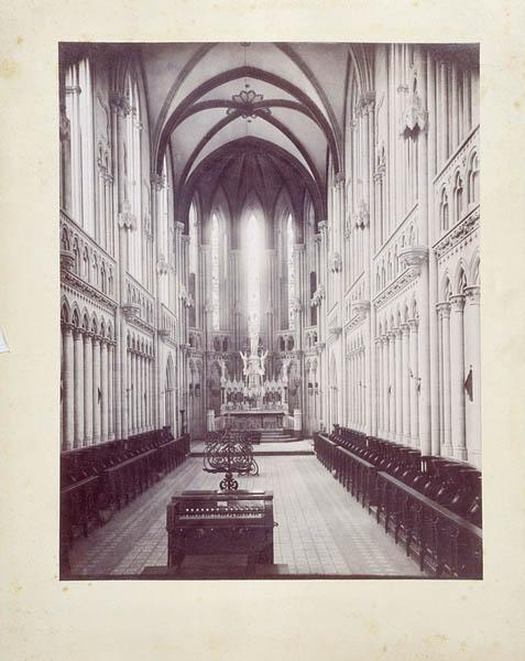 Séminaire, vue intérieure de la chapelle.