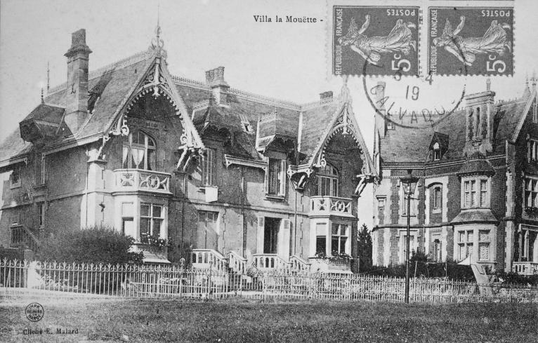 Villa la Mouëtte. [Elévations nord et est : état vers le début du XXe siècle].- Carte postale, E. Malard, impr. réunies de Nancy.
