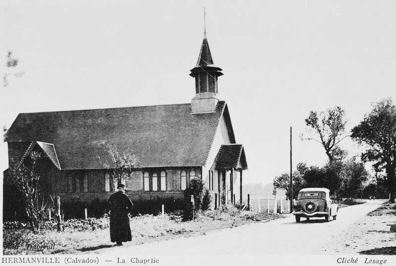 Hermanville (Calvados) - La Chapelle de la Brèche au début du siècle.- Carte postale, éd. Dubreuil