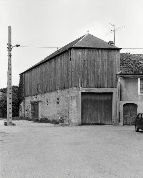 Pièce de séchage. Vue prise du sud-ouest.