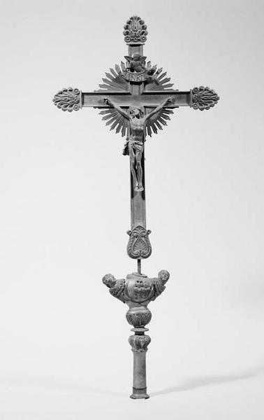 Croix de procession.