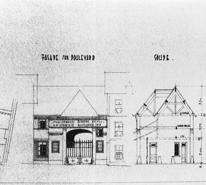 Propriété de Messieurs Emile et Paul Bourné, boulevard Jeanne d'Arc à Lisieux. Bâtiment n°5 (habitation). Façade sur boulevard et coupe.