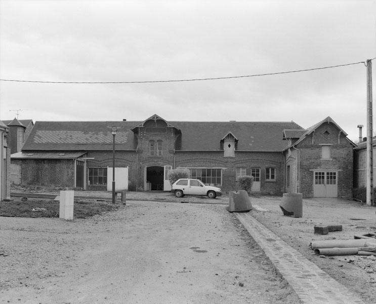 Atelier de réparation, ancienne Fabrique de cierges et de bougies. Vue prise du nord.