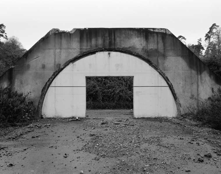 Poudrières (vestiges), dite "igloo". Vue prise depuis l'intérieur (traces d'arrachement de la couverture).