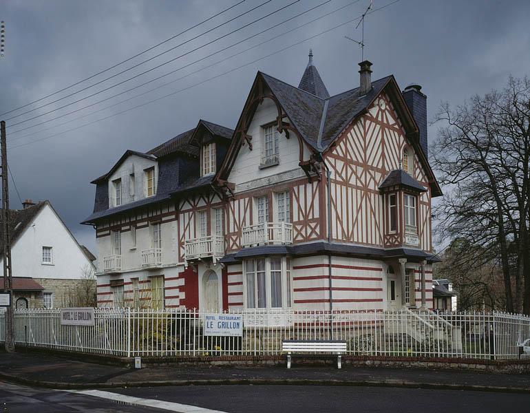 Elévation sud est.