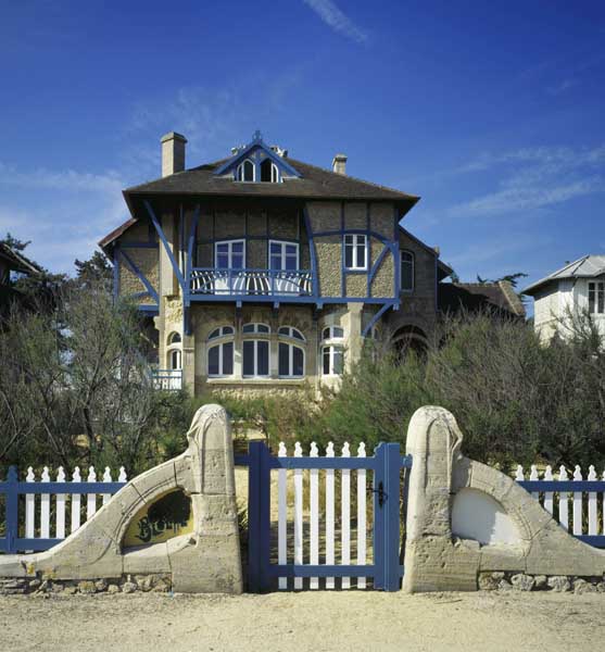 Maison dite la Bluette. Vue d'ensemble. ; Vue d'ensemble.