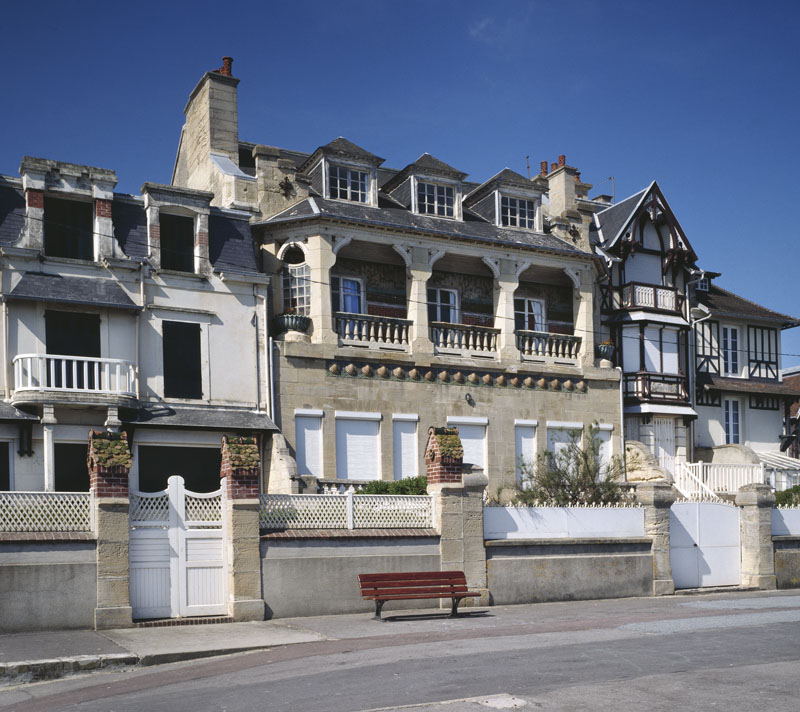 Elévation nord, sur mer. ; Hôtel de voyageurs dit hôtel Bellevue, actuellement maison dite villa la Javotte, élévation nord sur mer.