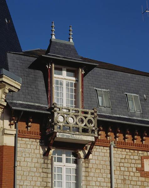 Elévation Sud : lucarne de la première travée.