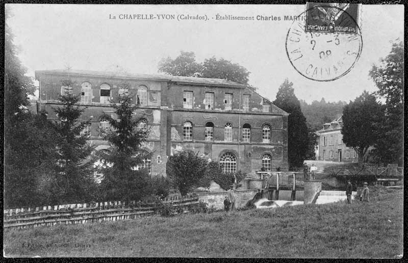 La Chapelle-Yvon - Calvados - Etablissement Charles Martin.- Carte postale, éd. J. Filion, s.d., vers 1908. (Collection particulière P. Coftier).