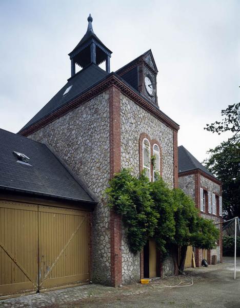 Le pavillon du haras.