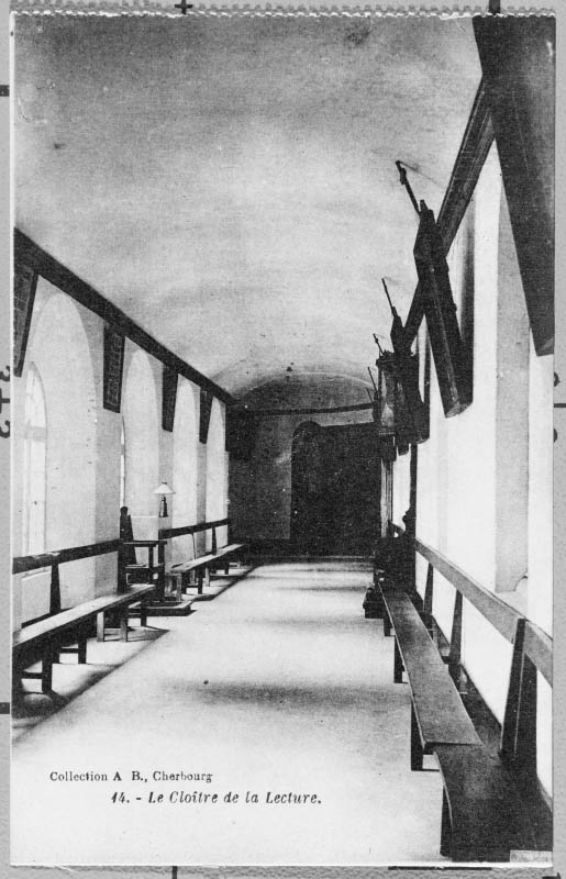 14. - Le Cloître de la Lecture.- Carte postale, s.d., début 20e siècle. (Collection particulière).