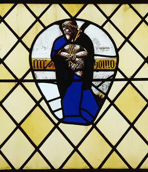 Verrière figurée : Christ de pitié