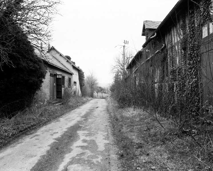 Atelier de fabrication et remise (à usage de chais). Vue prise de l'ouest.