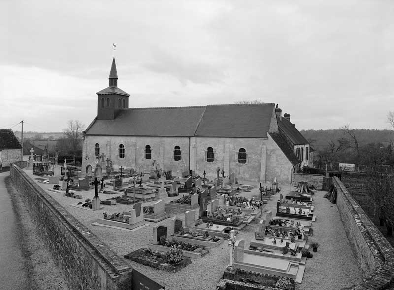 Eglise paroissiale Notre-Dame. Elévation extérieure. ; Elévation extérieure, vue d'ensemble après la tempête de 1999.