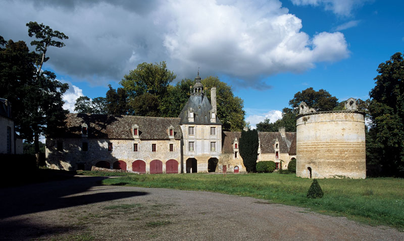 Porterie et colombier vue du sud.