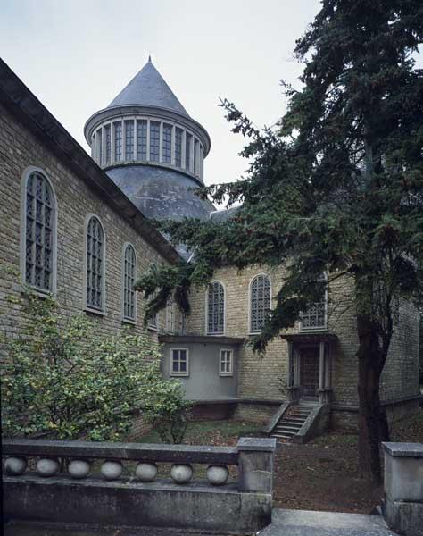 Chapelle du Bon Sauveur, vue partielle prise du nord (à gauche, le choeur des religieuses).