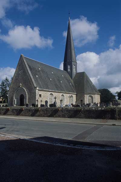 Beaucoudray. Eglise paroissiale Saint-Sébastien. Vue d'ensemble prise du nord-est. ; Vue d'ensemble prise du nord-est.