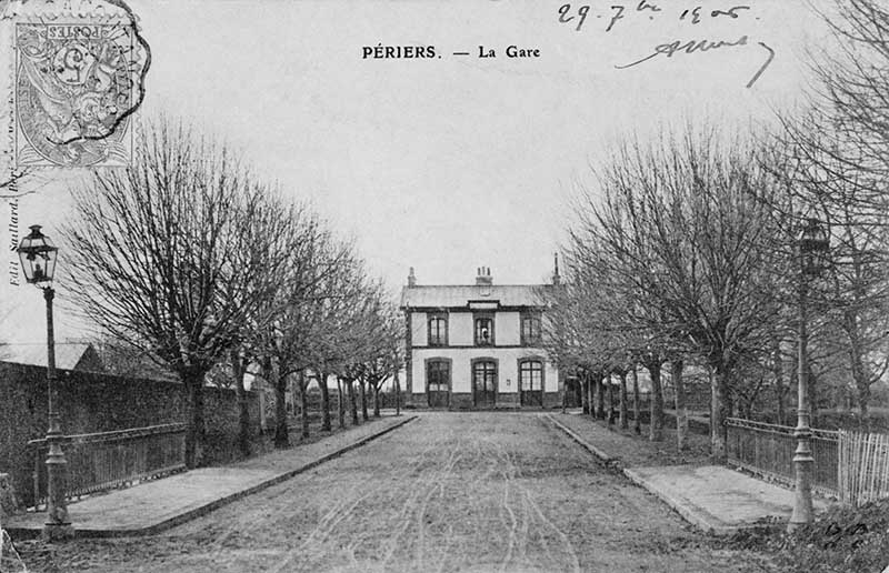Périers - La Gare.- Carte postale, s.d., début 20e siècle.