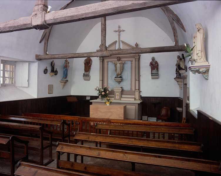 Chapelle des forgerons. Vue intérieure vers le choeur.