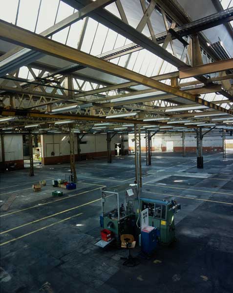 Ateliers de fabrication dits appareils à mains. Vue intérieure.