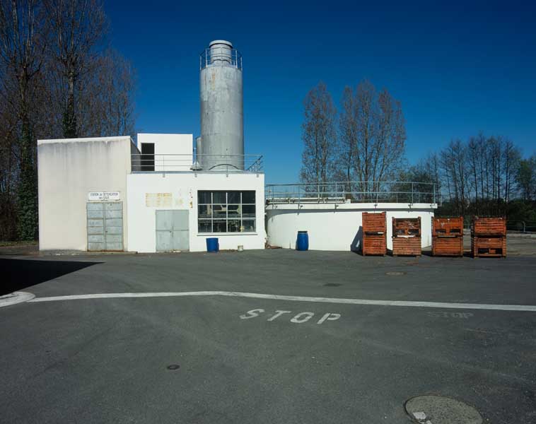Station d'épuration. Vue prise du sud.