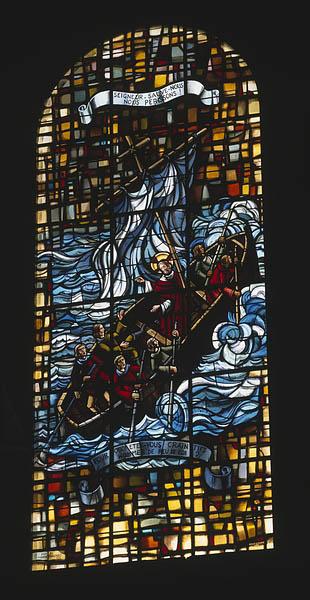Verrière figurée : La Tempête apaisée