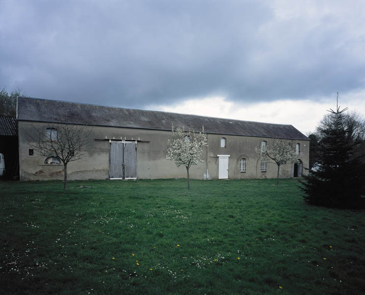 Charretterie, façade antérieure, vue prise du sud.